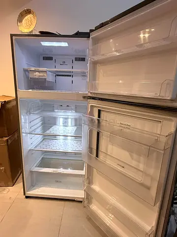 LG BEAUTIFUL 3 DOOR FRIGE SUPER WORKING ONLY 1200