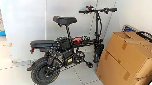 Compact electric folding bike - Cosnice, good condition