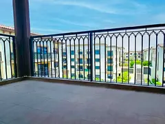 Spacious | Furnished | Vacant july 26