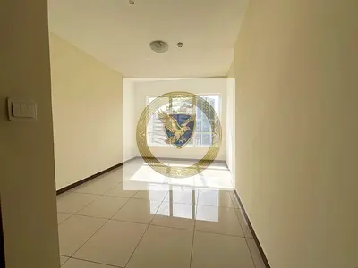شهر مجانا باركن + جيم مجانا اكبر مساحة غرفة وصالة مع بلكونة كبيرة في القاسمية