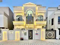 Your dream villa, a classic villa with a rooftop terrace, including registration fees, located oppos