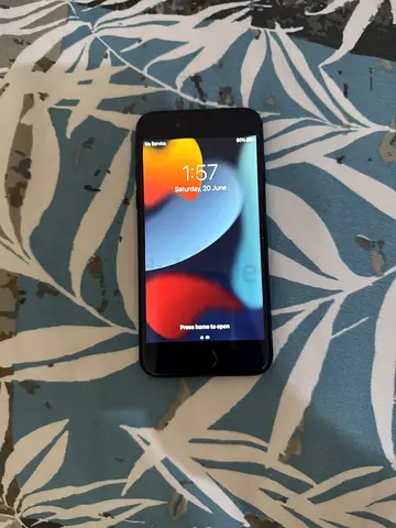 iPhone 7 32GB Used – Good Working condition