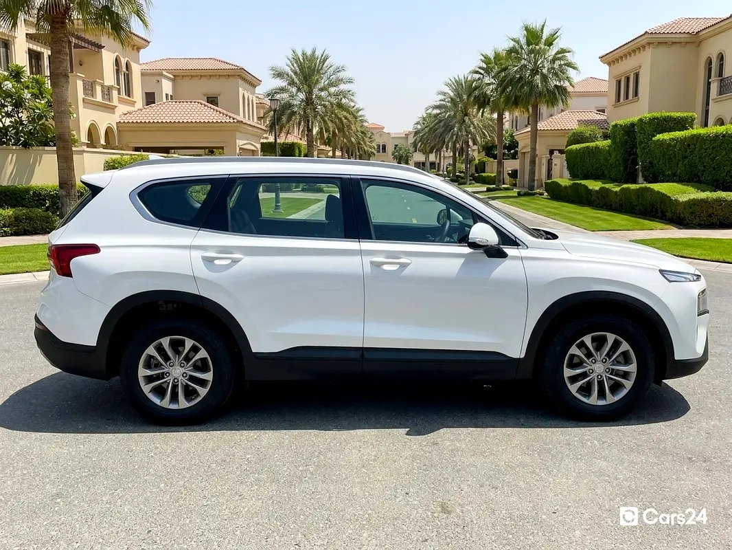 Hyundai Santa Fe 2023