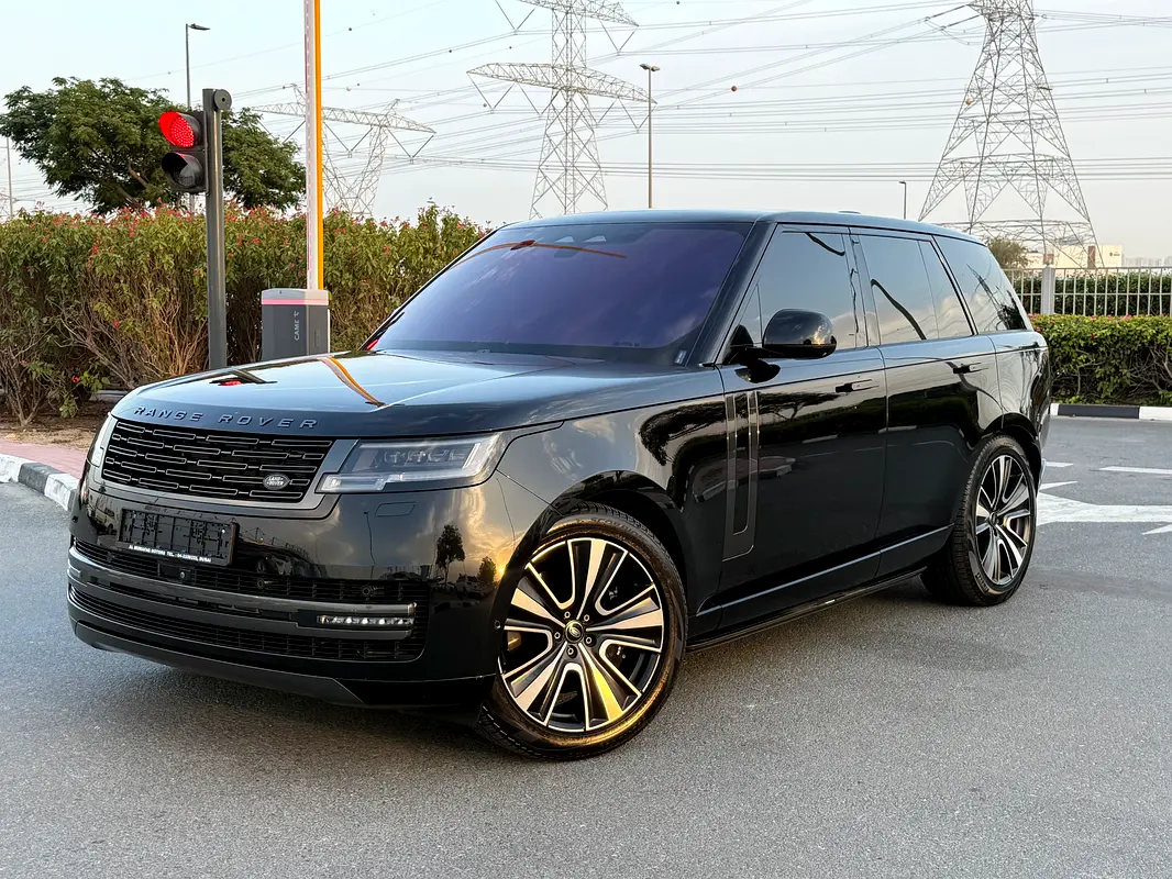 Land Rover Range Rover 2022 — photo 1 of 15