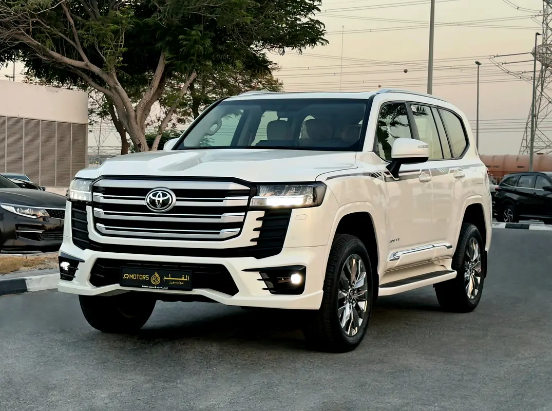 Toyota Land Cruiser 2025 — photo 1 of 13