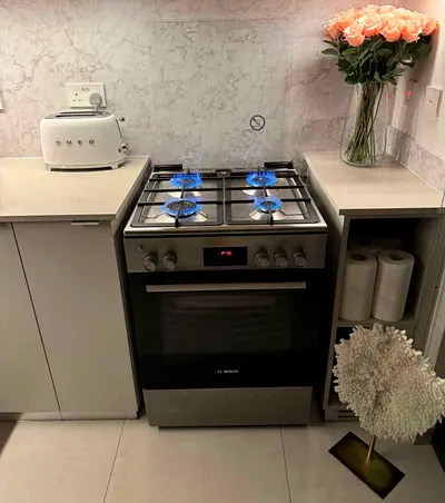 Bosch 60x60cm Gas Cooker Stove  with Oven