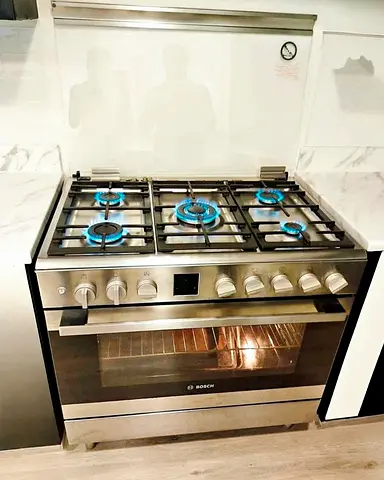 Bosch Premium Gas Cooker 90x60 cm – Fan Assisted Oven