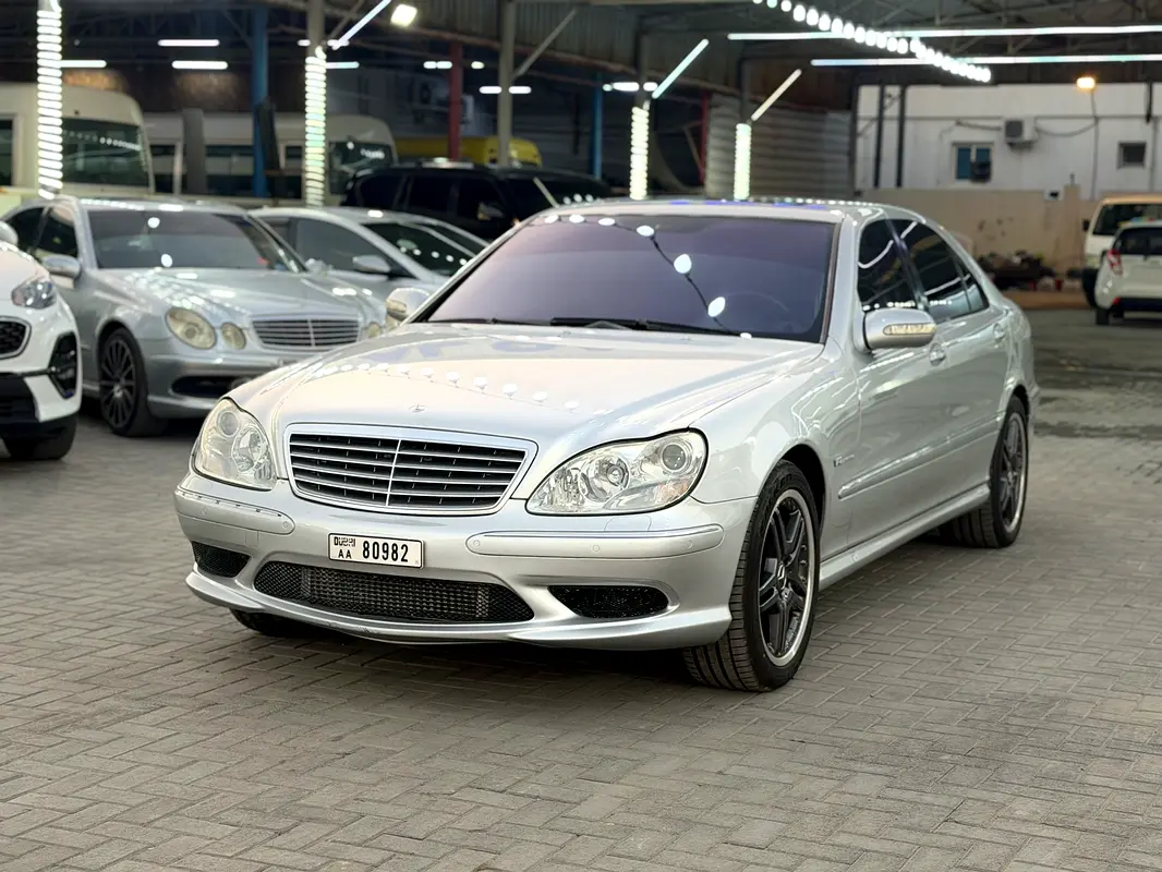 Mercedes-Benz S-Class 2005 — photo 1 of 8