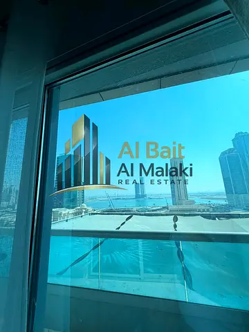 عش جمال البحر يومياً | غرفة وصالة مع بلكونة وإطلالة مباشرة