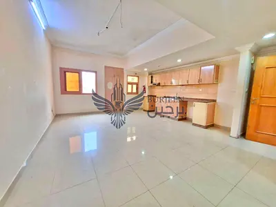 luxury big Family Studio in old muwaileh neat and clean family Rrea