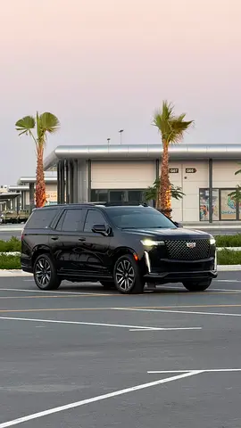 2022 Cadillac Escalade Premium Luxury | GCC Specs | Pristine Condition