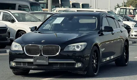 2010 BMW 7-SERIES — фото 2