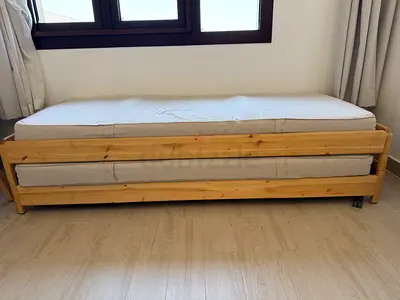 Ikea Utaker frame + Vannareid matress (matresses purchased 8 monts ago).