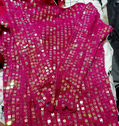 Pink sequin long-sleeve womens top — size flexible medium