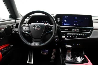 صورة 10 لـ 2025 Lexus ES-SERIES