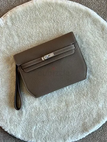 Hermès Kelly Dépêches 25 pouch