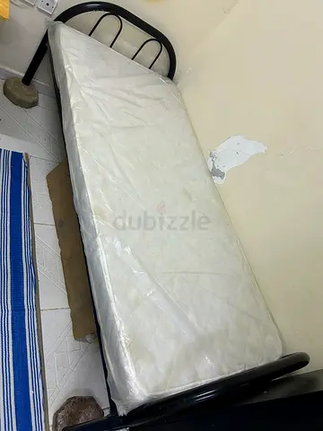 Single metal bed frame with mattress included - good condition