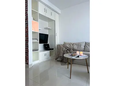 Canal views | Modern interiors | Prime Business Bay location
