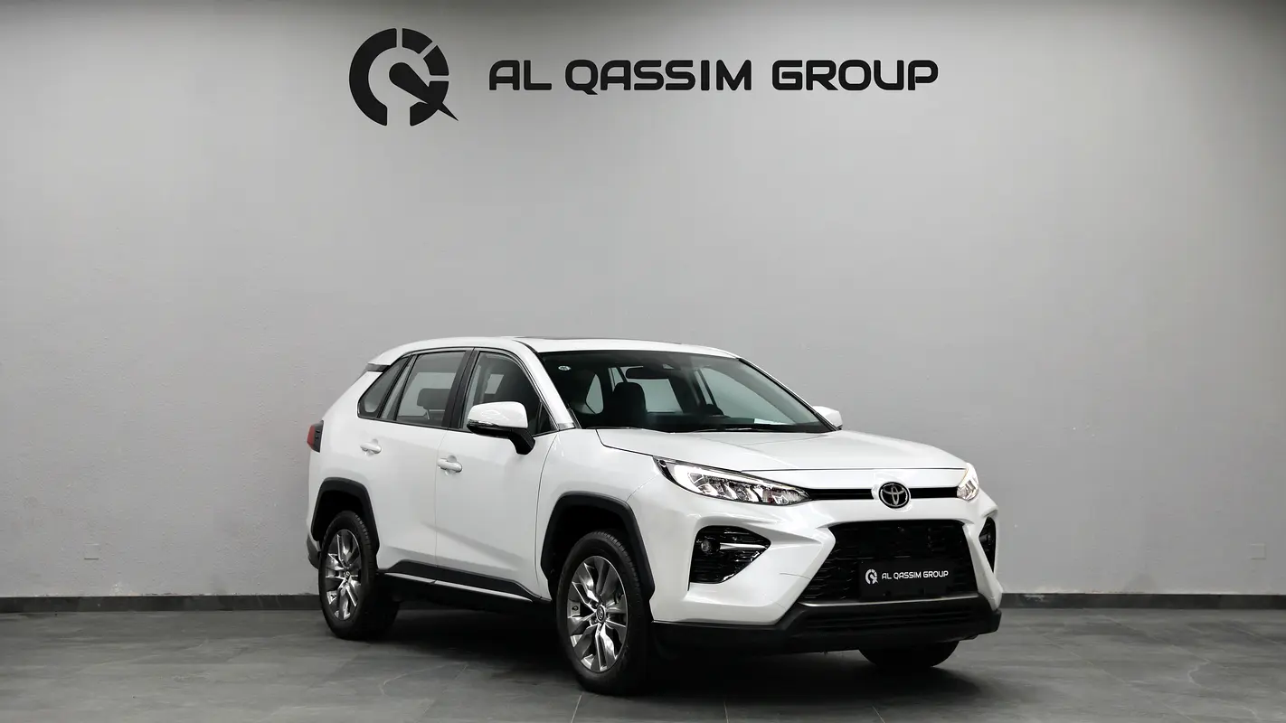 Toyota Rav 4 2023 — photo 1 of 16