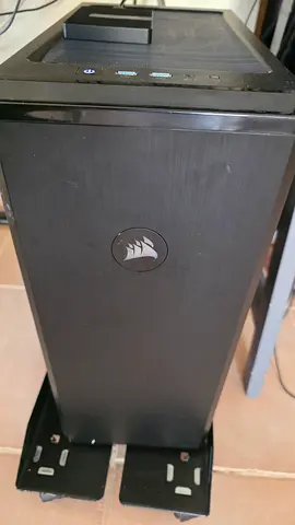 Professional PC for Sale : Intel Core i7-10700, 16 GB of RAM, NVIDIA Quadro P2200, 512 GB SSD
