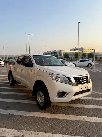 Nissan Navara 2017 SE | GCC Specs | Reliable Pickup