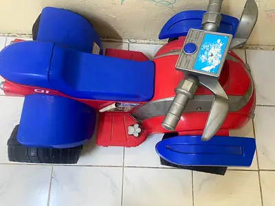 toy car