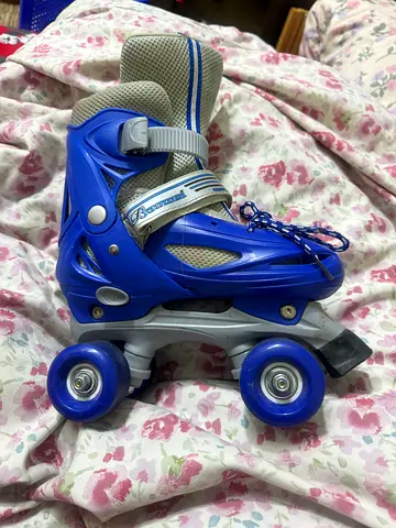 Sketing shoes