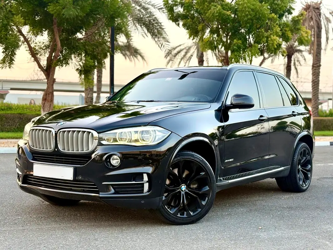 BMW X5 2016 — photo 1 of 7