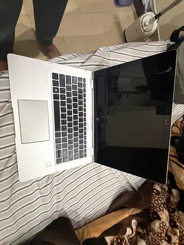 HP Silver Laptop - CORE I 7(8Gen)