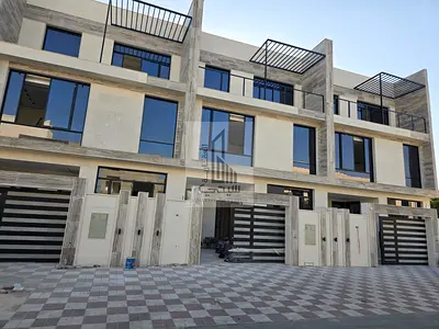 فرصة مميزة لامتلاك تاون هاوس بتصميم عصري وتشطيب راقٍ في واحدة من أفضل مناطق عجمان السكنية، حيث الهدوء والموقع الاستراتيجي