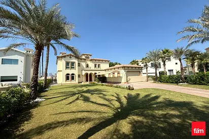 Huge Plot I Vacant I Pool I Upgraded