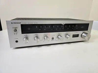 Pioneer sx 408 with AR 228 speakers.