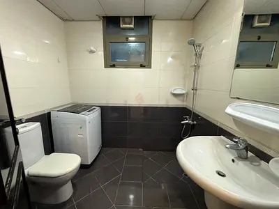 Sharing studio for ladies