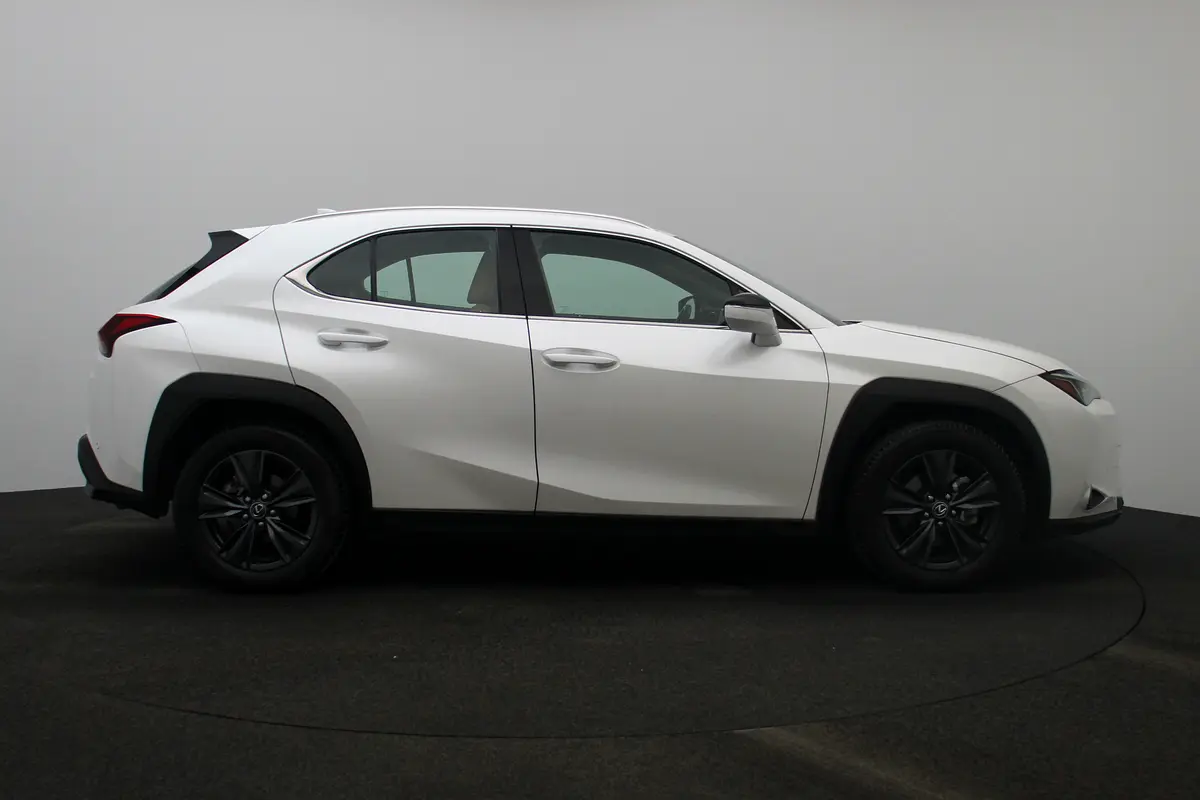 Lexus UX-Series 2024