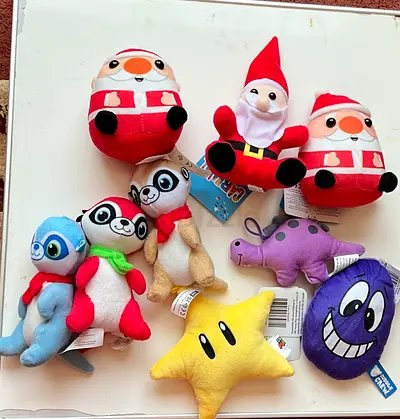 Collection of 9 small plush toys