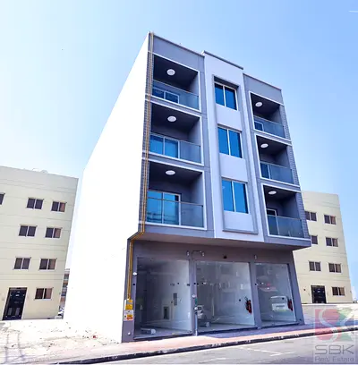 One Month Rent Free-Studio Flat Available