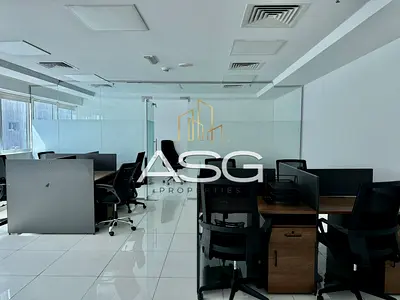 Fitted Office with 4 Partitions | Panoramic Views
