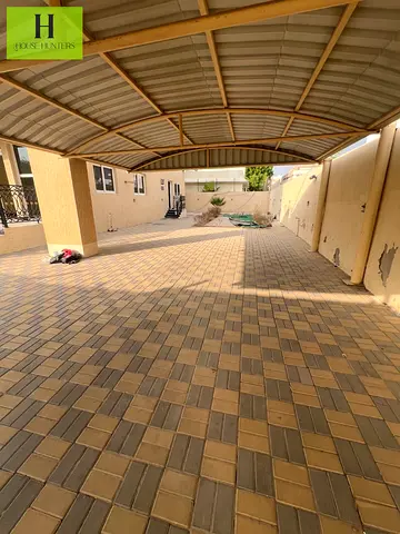 Lavish 5BR Villa For Rent | Halwan Area