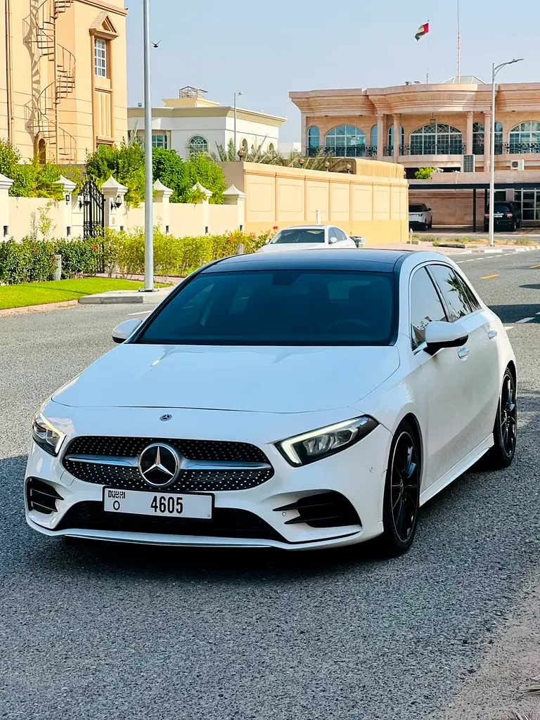 Mercedes-Benz A-Class 2021 — photo 1 of 20