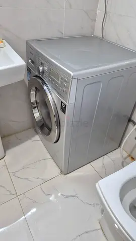 Front-load washing machine - good working condition