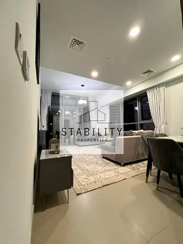 FULLY FURNISHED | SPACIOUS MODERN 1BR | BURJ KHALIFA VIEW
