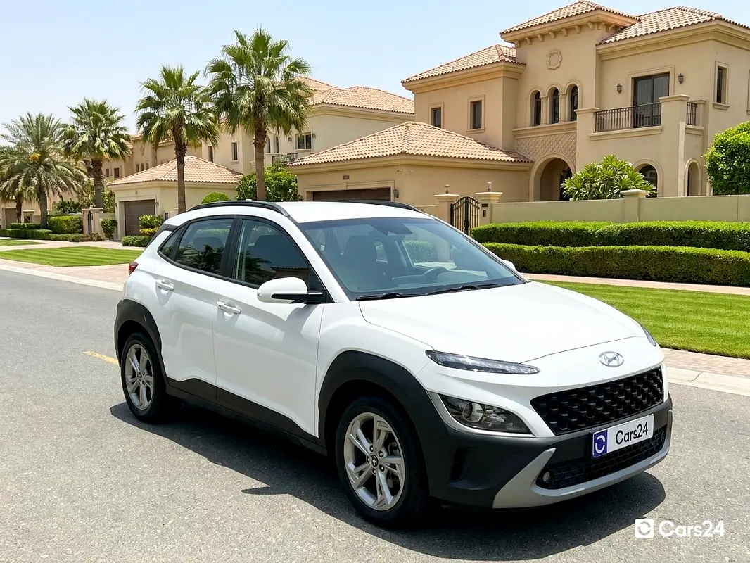 Hyundai Kona 2023 — photo 1 of 13