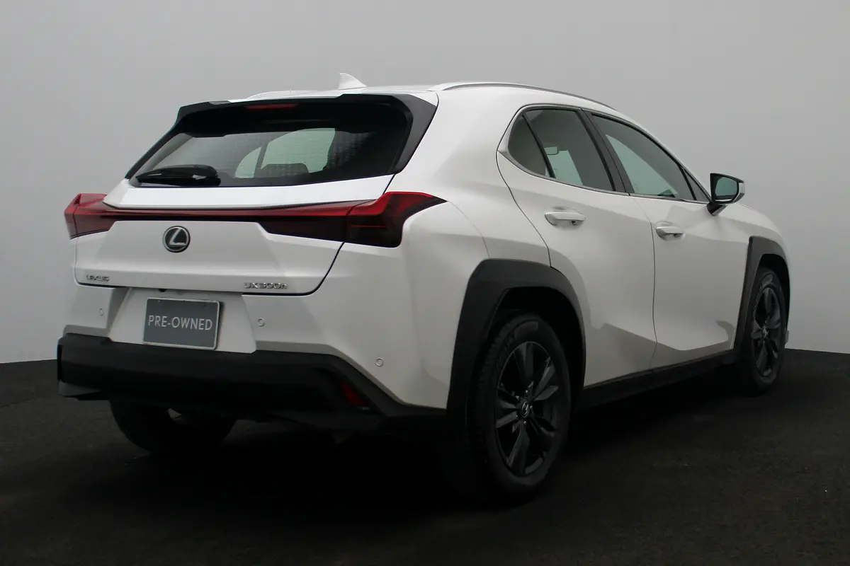 Lexus UX-Series 2024