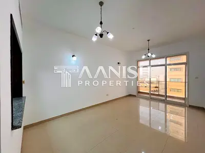 BRIGHT & SPACIOUS STUDIO I SEMI CLOSED KITCHEN I NEAR UNION CO-OP I READT TO MOVE IN