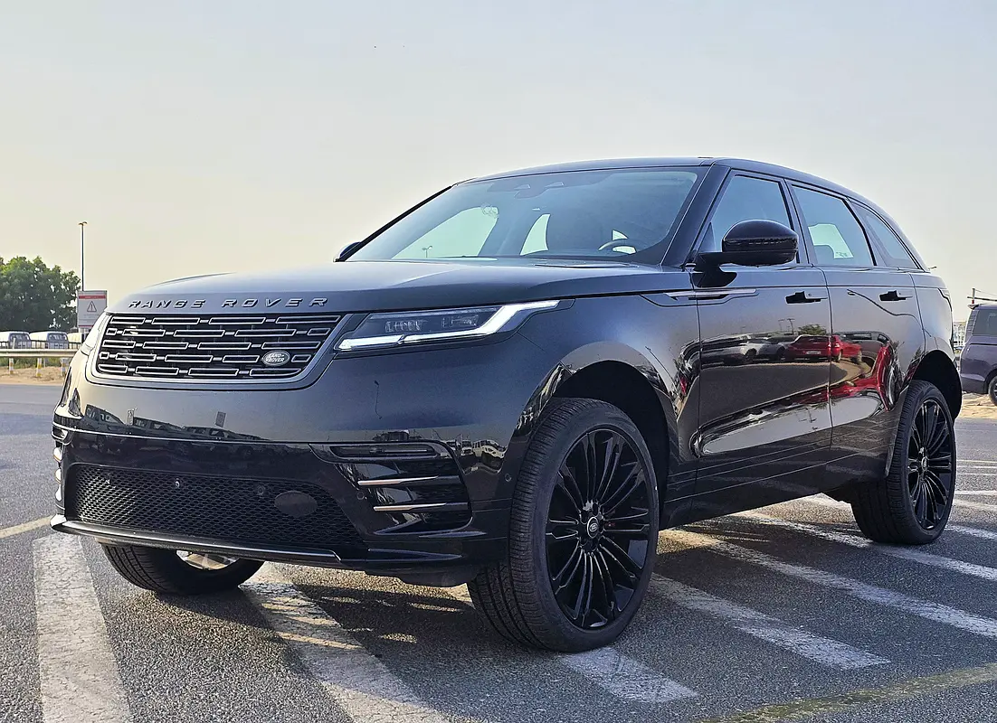 Land Rover Range Rover Velar 2025 — photo 1 of 20