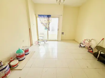 LAVISH 1BHK APARTMENT FOR FAMILY SPLIT AC WITH BALCONY