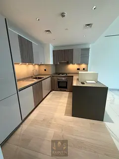 Amazing View/ Large layout/ 1 br + study/ Mid floor