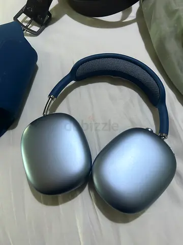 Apple AirPods Max — Blue used twice , Good Condition)