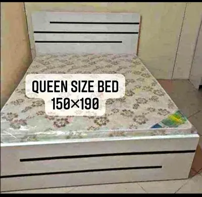 Queen Size Bed 150x190cm with Headboard - White