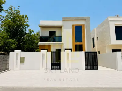 _ _ Registration free- prime location - good price
